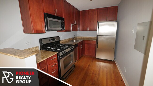 Foto del edificio - 625 W Wrightwood Ave