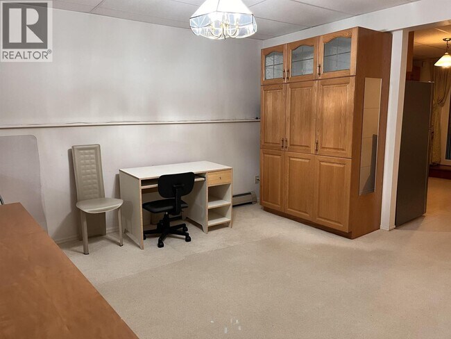 Photo du bâtiment - 6258 Brantford Ave