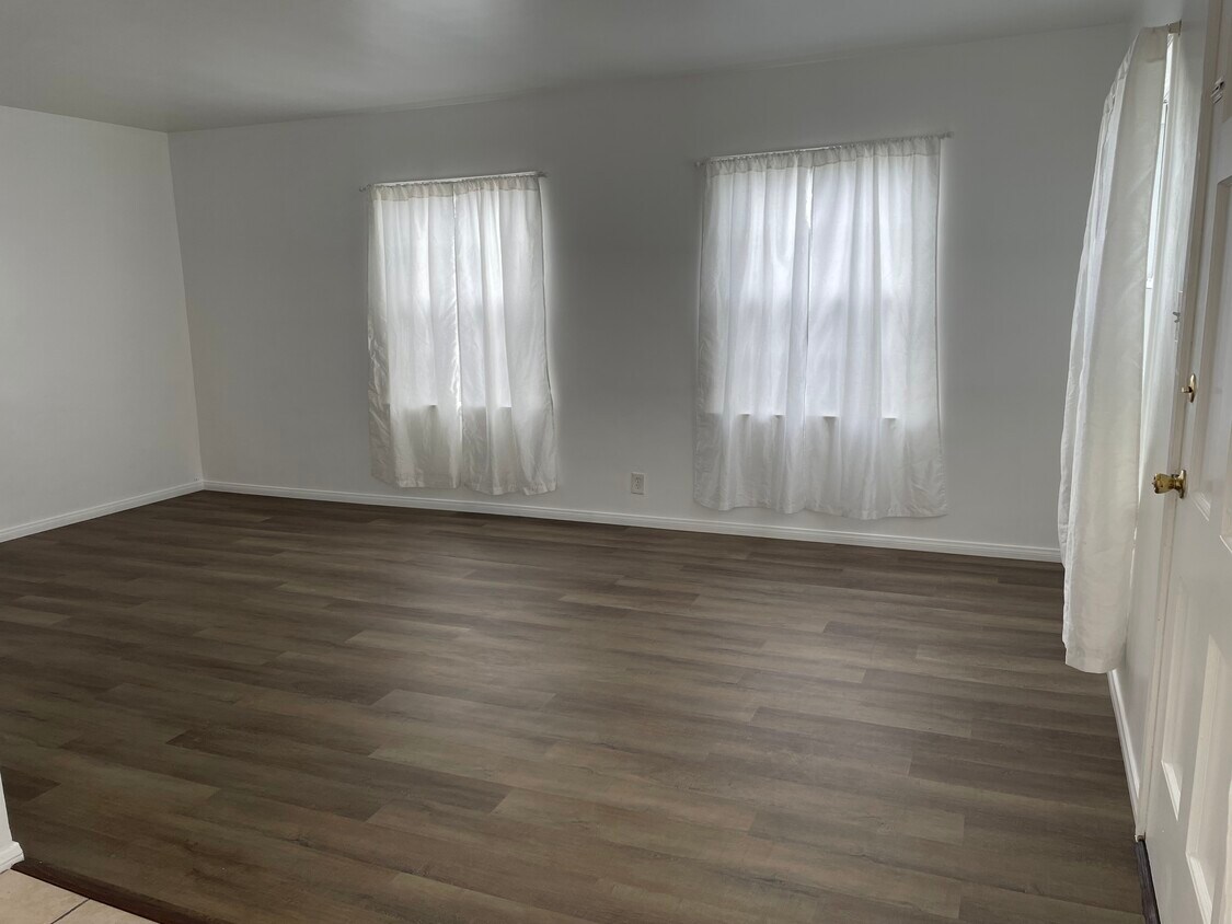 Foto principal - 3942 Sawtelle Blvd