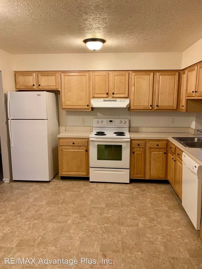 Building Photo - 3 br, 1.5 bath House - 848 Pearman