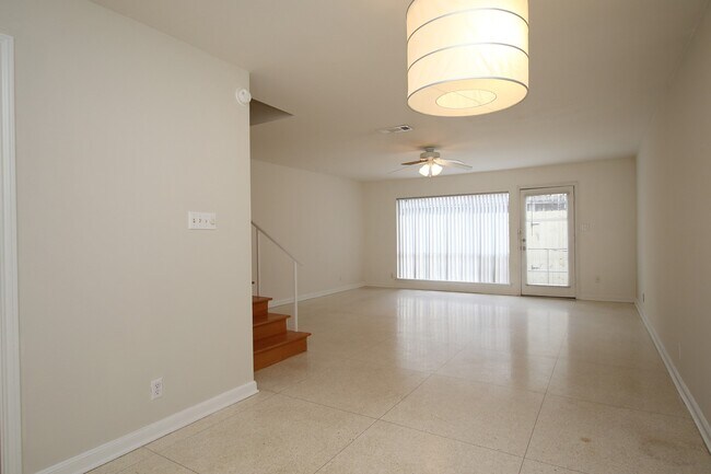 Foto del edificio - 1739 Commonwealth St