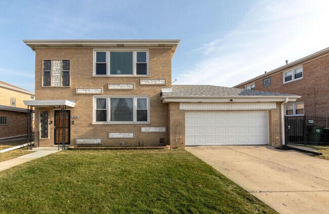 Building Photo - 8735 N Wisner St