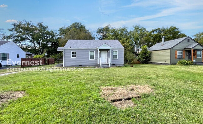 Building Photo - 600 Forrest Rd