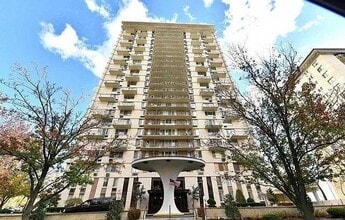 Building Photo - 160 Overlook Ave