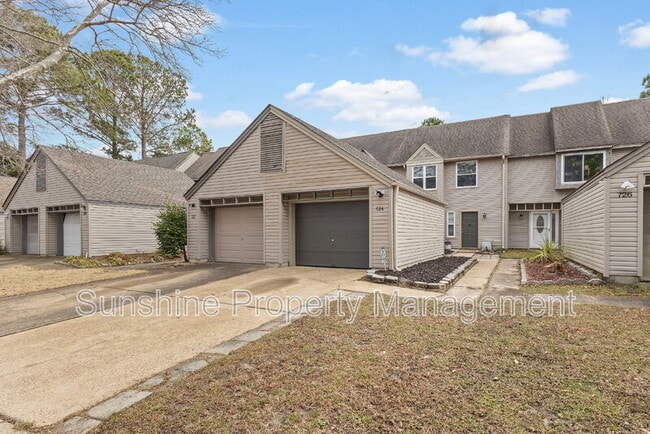 Photo - 724 Chaseway St Townhome