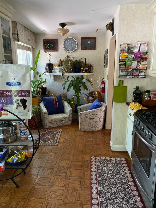 Kitchen - 7 Hiram Sq