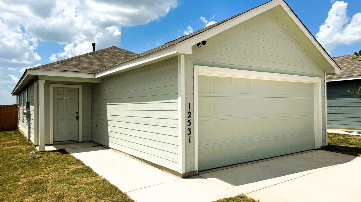 Foto principal - 12531 Kathleen St