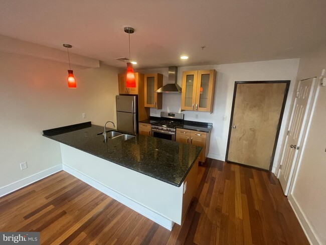 Foto del edificio - 3426 Conrad St