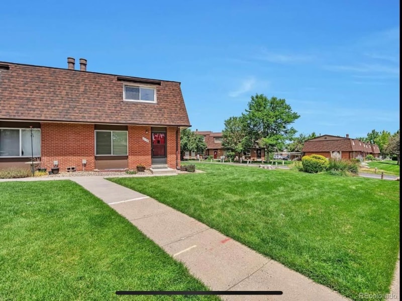Foto principal - 7179 S Webster St