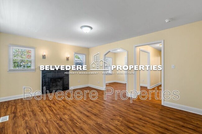 Building Photo - 810 Elwell Ave