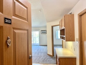 Building Photo - 4431 Calico Dr S