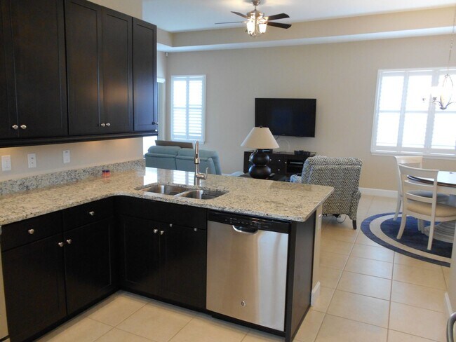 Building Photo - 405 Tisbury Court,  Beautiful 2/2 with att...