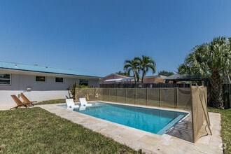 Building Photo - 47 Ridgewood Cir