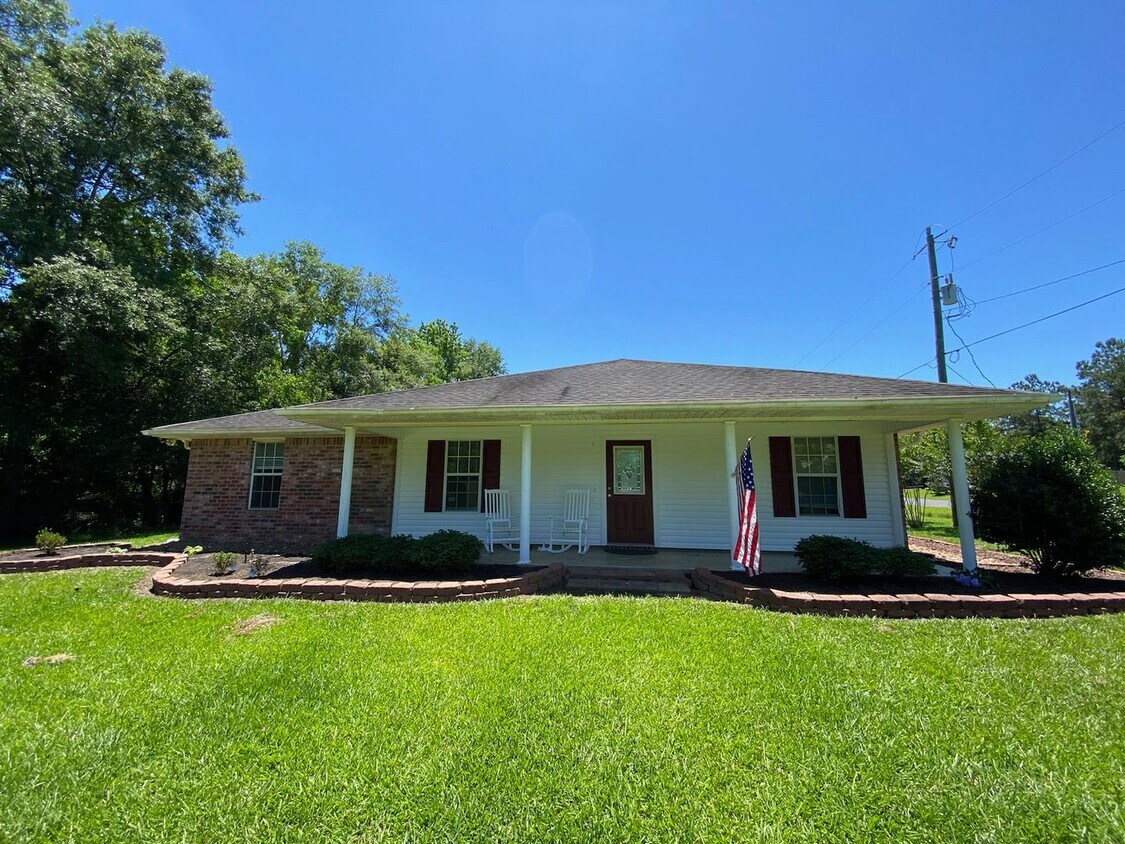 Primary Photo - 115 North Ridge Dr.