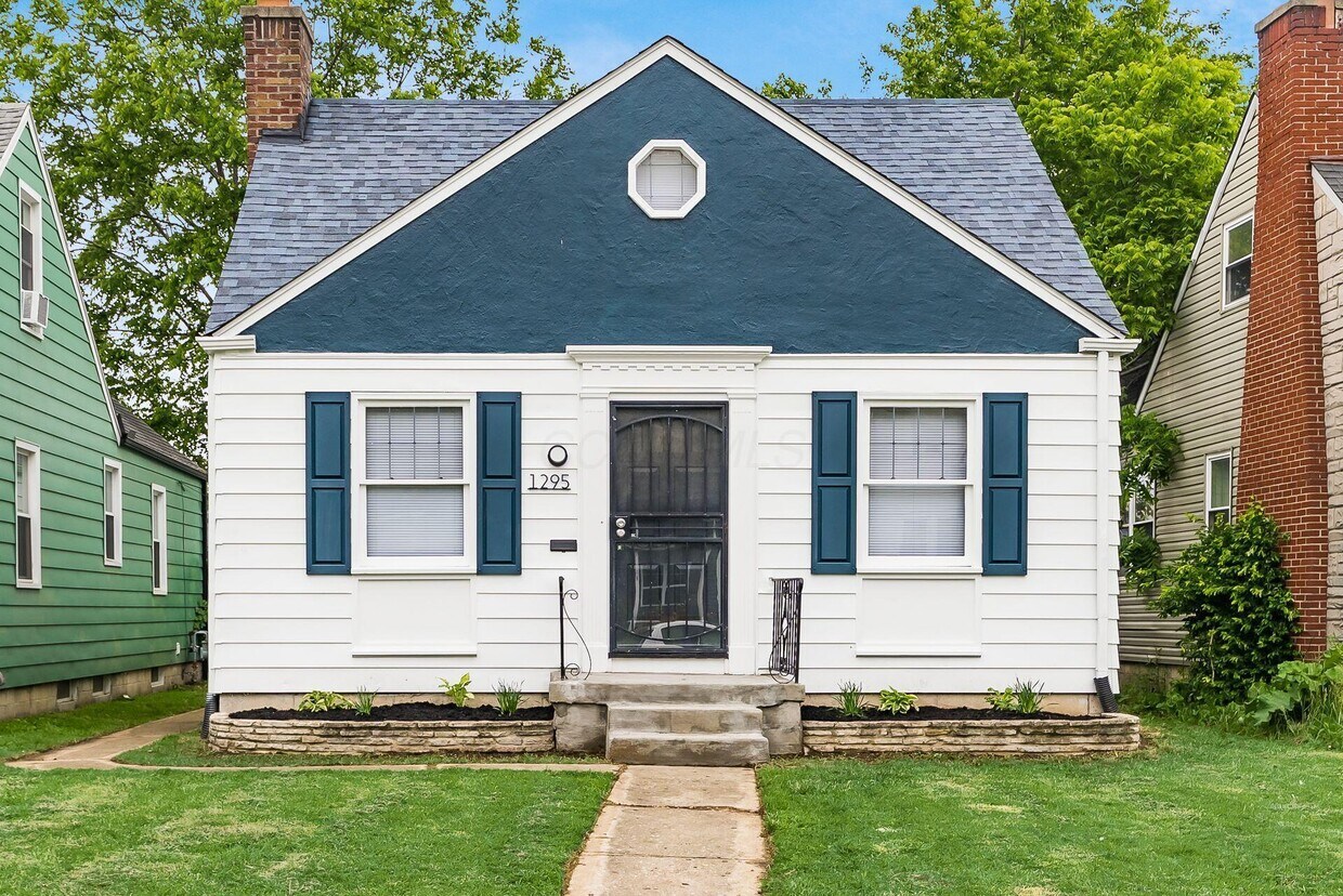 Primary Photo - 1295 Wilson Ave