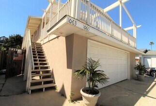 Building Photo - 1063-1065 Montauk Ln