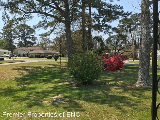 Foto del edificio - 2 br, 1 bath House - 500 Beacham Lane