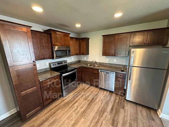 Building Photo - 10550 Kane Dr