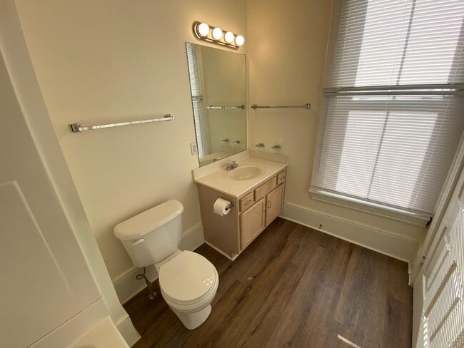 Foto del edificio - 605 Harrison St