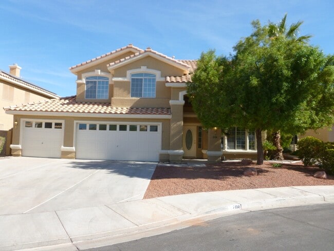 Building Photo - 208 Chaco Canyon Dr