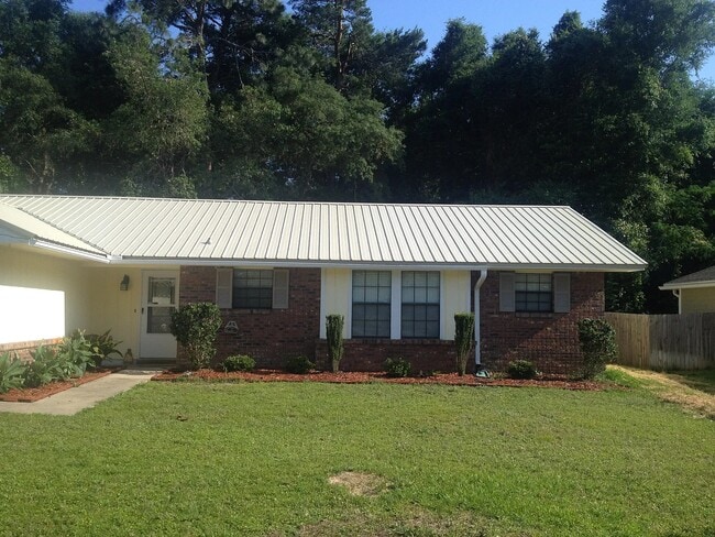 Building Photo - 1007 26th St