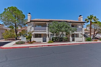 Building Photo - 7944 Decker Canyon Dr