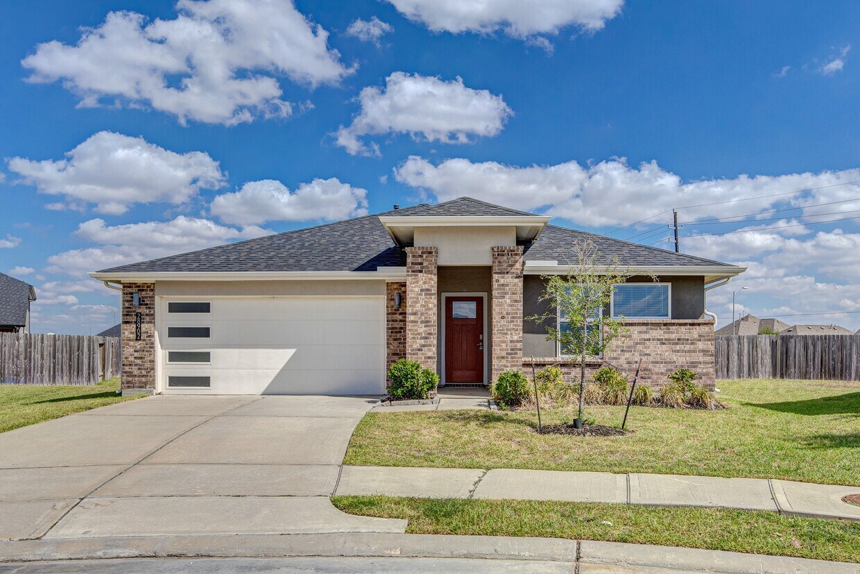 Foto principal - 28902 Yukon River Ct