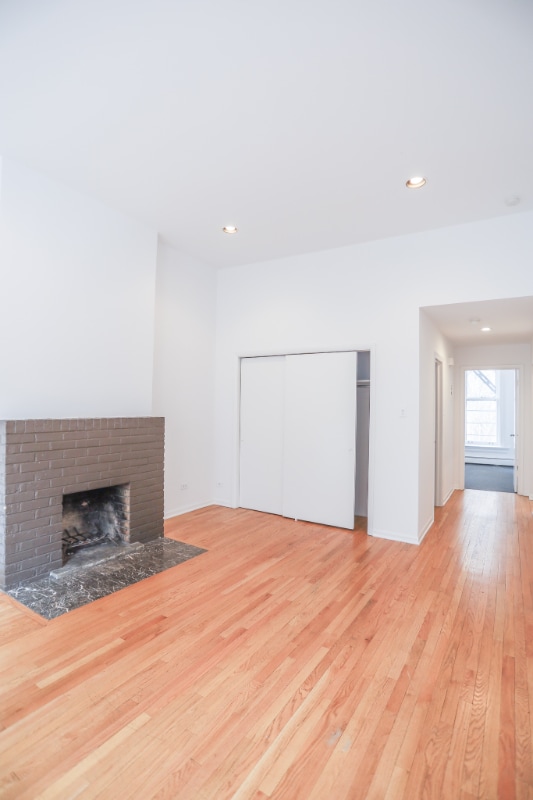 Photo - 166 W Menomonee St Apartment