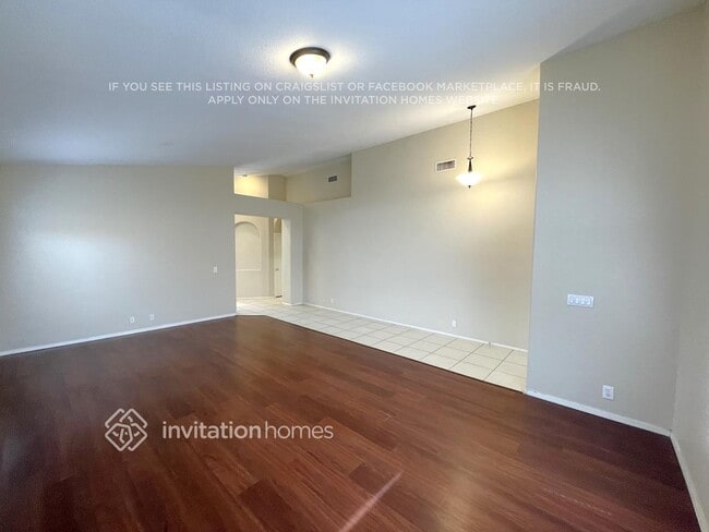 Building Photo - 11432 W Dana Ln