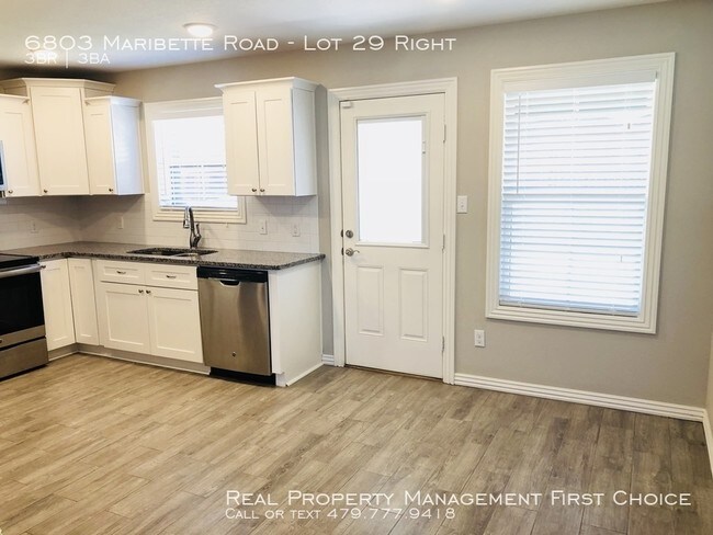 Building Photo - 3 BED 2.5 BATH IN CHAFFEE CROSSING