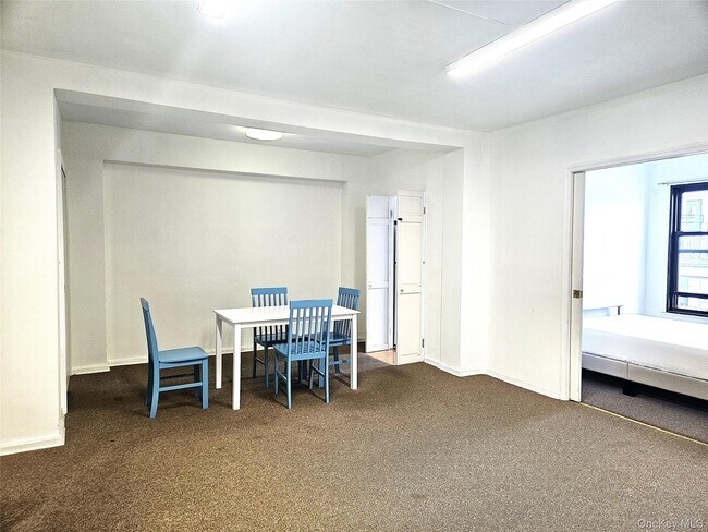 Building Photo - 98-25 64th Rd