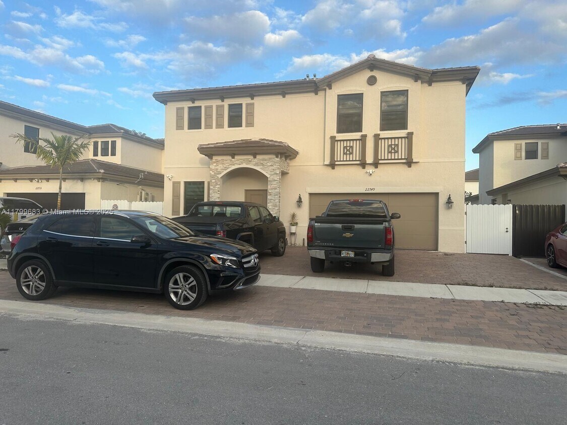 Foto principal - 22749 SW 131st Pl