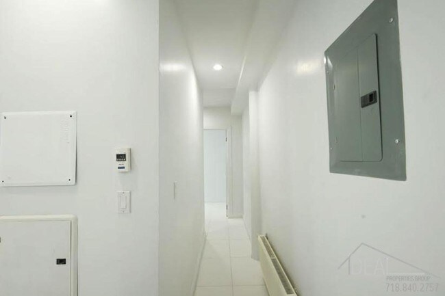 Foto del edificio - 87 Herkimer St
