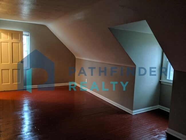 Building Photo - 408 Wallace Dr