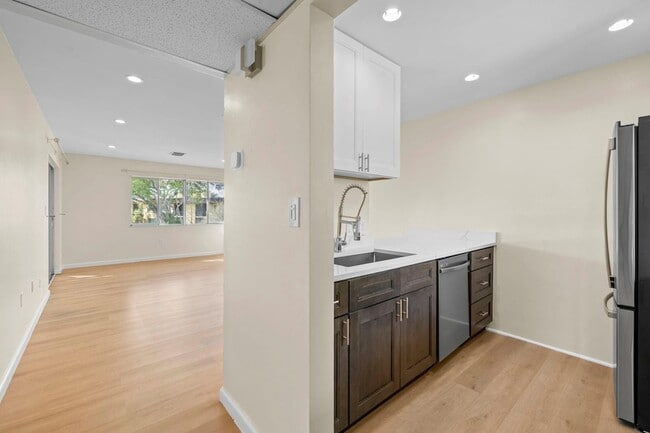 Photo - 830 SW 9th St Cir Apartment