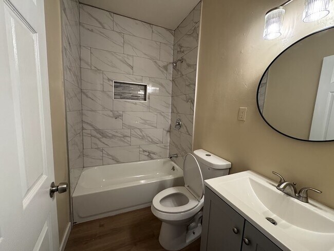 Foto del edificio - Central Phoenix Home