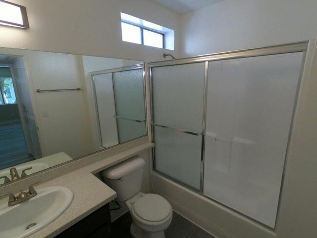 Foto del edificio - 1 bedroom in Sherman Oaks CA 91411