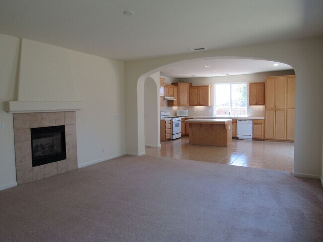 Building Photo - Verona Desirable Community