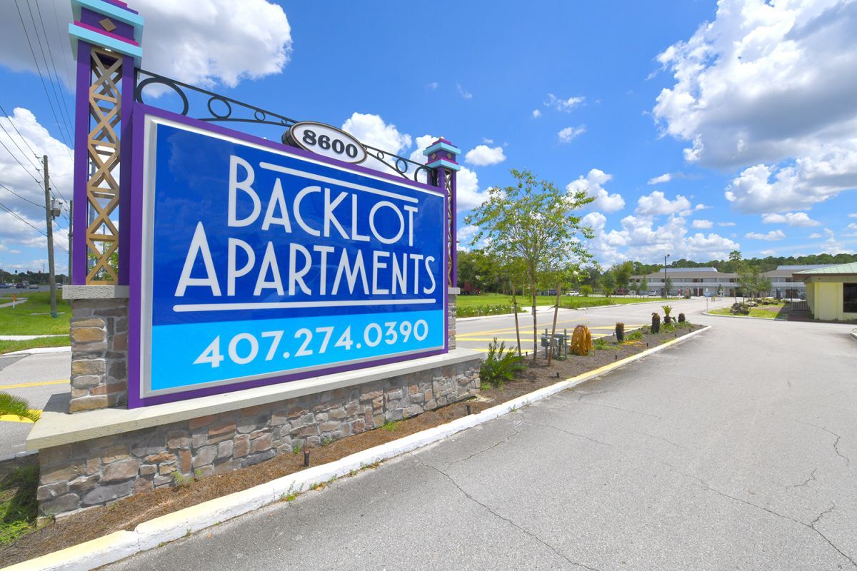 Foto principal - Backlot Apartments