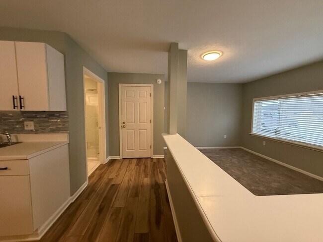 Foto del edificio - 5093 M-37