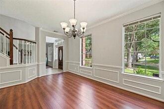Building Photo - 215 Birch Hill Dr