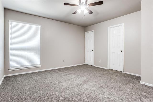 Foto del edificio - 2432 Lakeview Cir