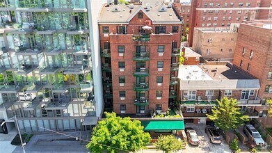 Building Photo - 83-71 116th St