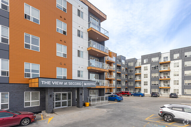 Building Photo - The View at Secord