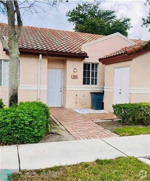 Building Photo - 3129 NW 86th Ave