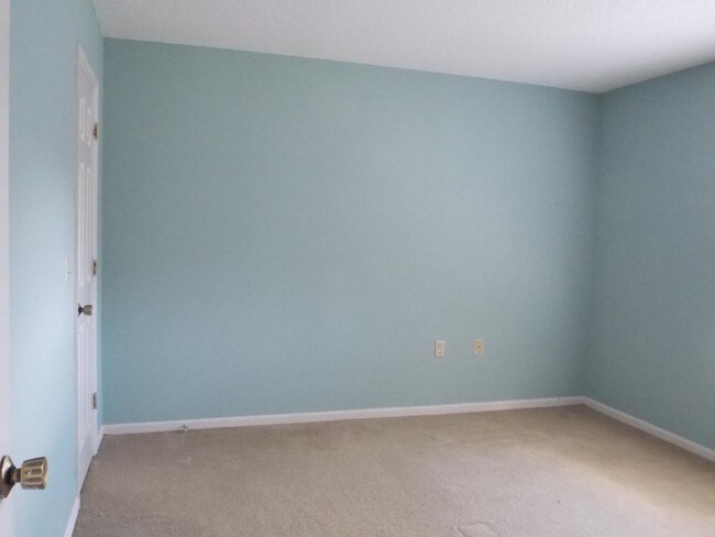 Building Photo - 140 Lanier Dr