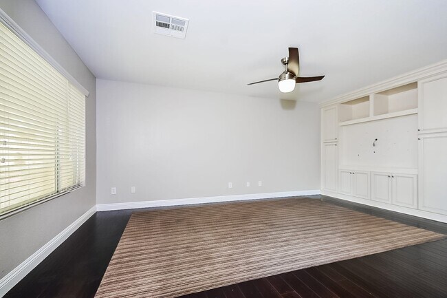 Building Photo - 7817 Askew Place