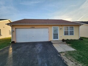 Building Photo - 13862 Isle Royal Cir
