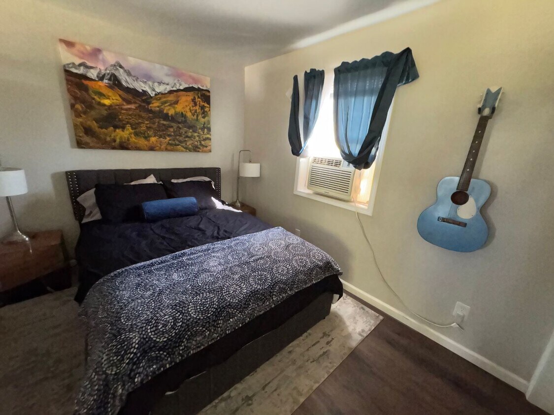 Foto del edificio - Yellowstone River View Studio - Fully Furn...
