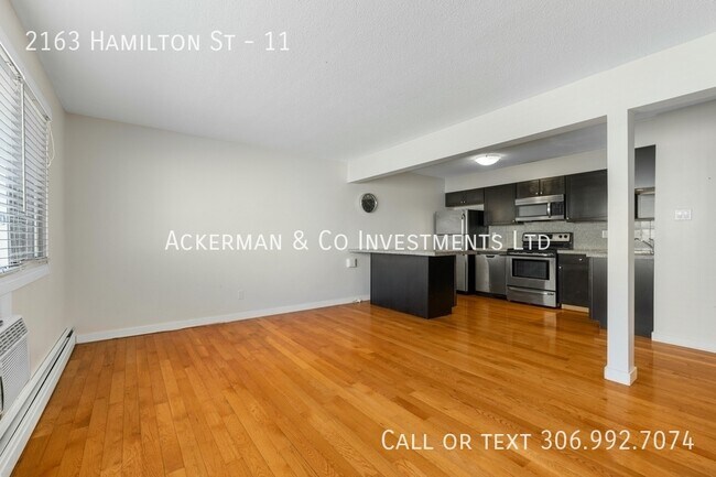 Photo du bâtiment - 2163 Hamilton St